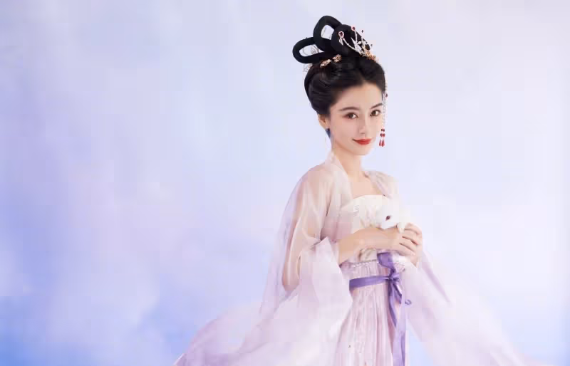偶遇Angelababy借廁所　網民嘆：走了才知道是她