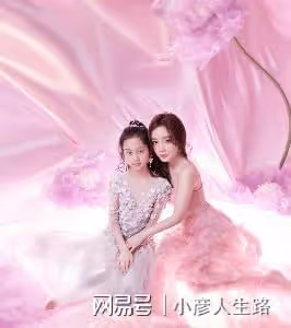 賈乃亮李小璐為女兒慶生,10歲甜馨公主范十足,與爸爸親密相擁