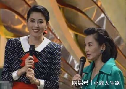山東出美女!娛樂圈十大山東女神,個高腿長,還有兩位巨星