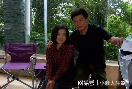 歌手白雪，28歲結婚，離異後再愛小8歲男友，如今生活幸福事業旺
