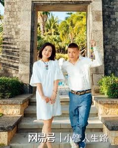 歌手白雪，28歲結婚，離異後再愛小8歲男友，如今生活幸福事業旺