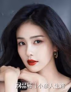 《長月燼明》張芷溪再當媽，女兒由27歲的白鹿飾演，網友都嫌尷尬