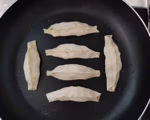 放了這種油才好吃的粉絲素包