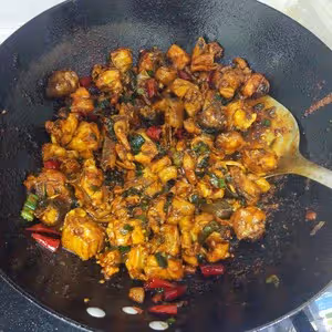 茄子燉雞貼餅子(地鍋雞)