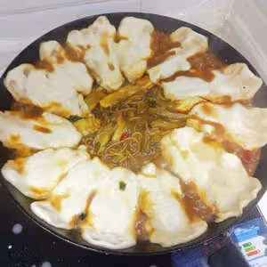 茄子燉雞貼餅子(地鍋雞)