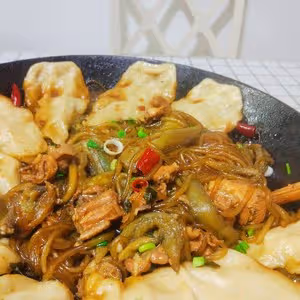 茄子燉雞貼餅子(地鍋雞)