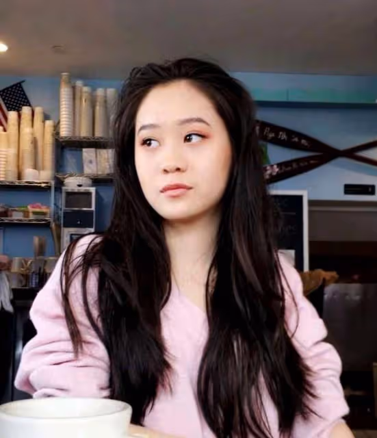 李連杰女兒國外生活優渥 乘私人飛機兜風