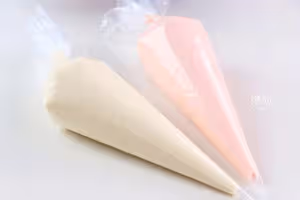 超萌雙色波浪紋戚風，掌握技巧就很簡單