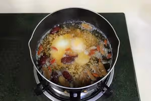 補氣血暖宮之酒釀雞蛋