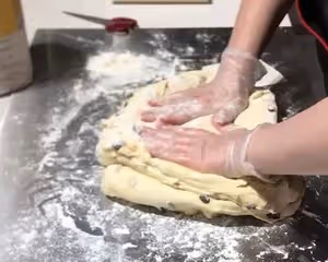 香橙葡萄蛋奶小吐司