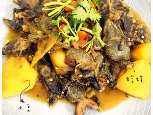 蛤蟆燉土豆