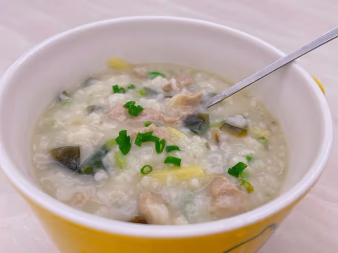 皮蛋瘦肉粥