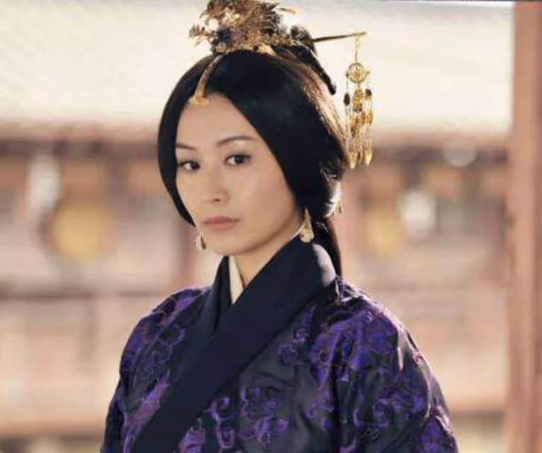 20歲斬獲選美冠軍！最美學霸「隱婚6年」爆紅時息影　怒甩豪門「被嘲棄婦」高調2婚：人生大轉場
