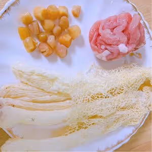 鮮到掉眉毛的竹蓀乾貝瘦肉湯