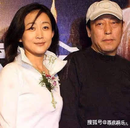 他娶了倪萍親妹妹 25歲出道因太醜無戲可演....
