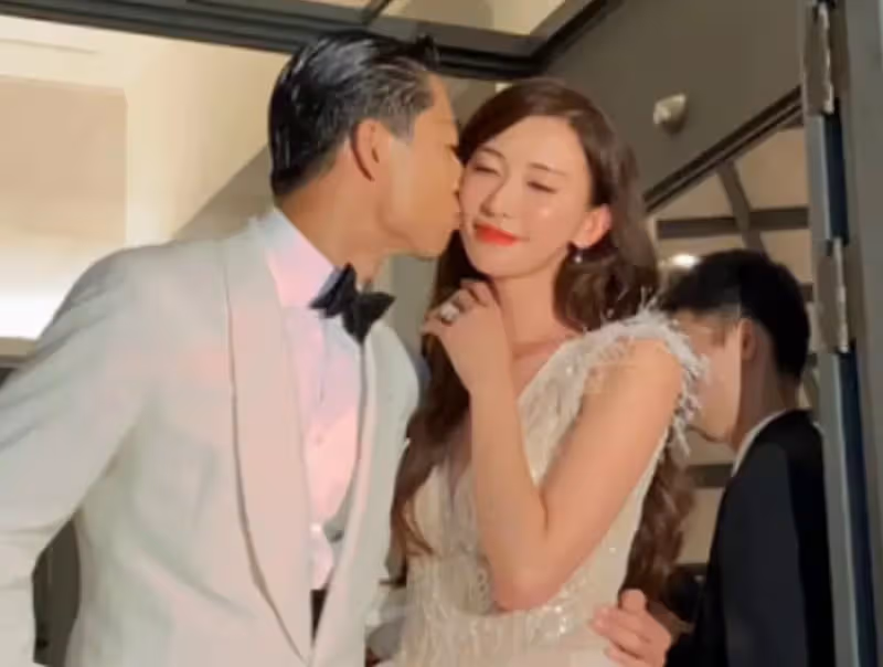 林志玲帶老公融入上流圈 與富豪聚會打扮莊重