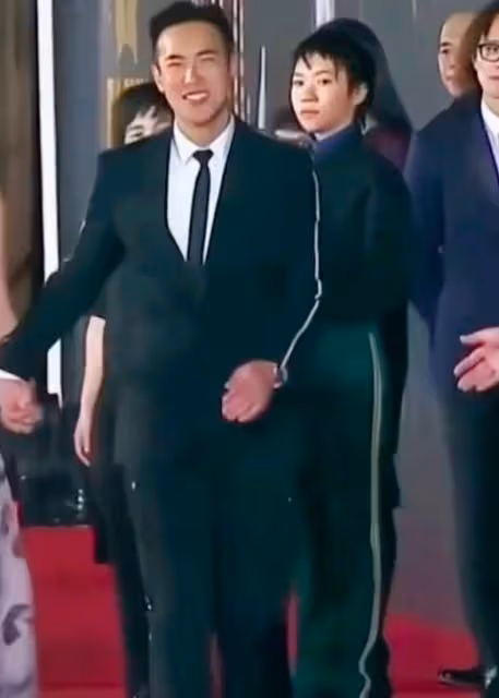 他是導演界黑馬，還是曾志偉兒子，親手捧起兩位金馬影后實力超牛