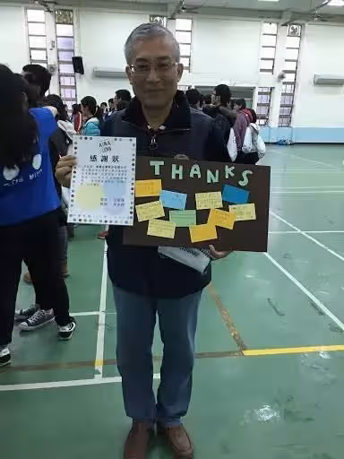 把員工當家人!暖老闆替員工「還清300萬債務」雇用身障員工喊話「有困難找公司」,員工喊:想做到退休