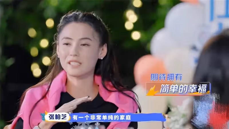 分開11年，張柏芝罕見提及前夫謝霆鋒，她的稱呼被網友贊：非常得體