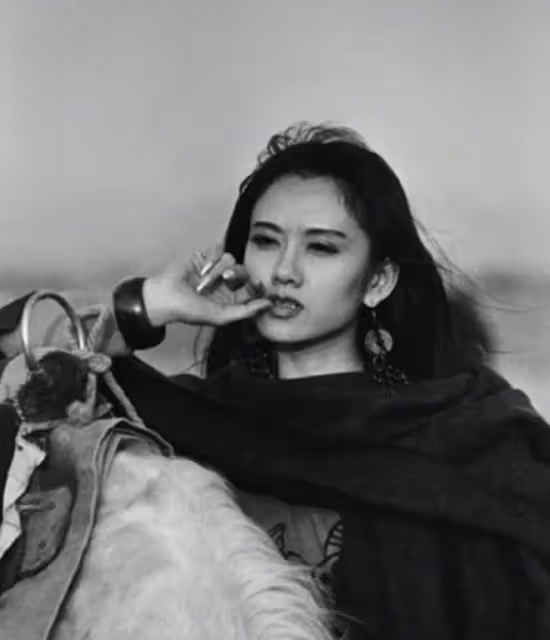 舞者楊麗萍：30年不吃米麵，先後放棄2個摯愛，她到底圖啥？