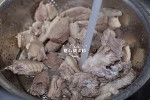 【紫蘇燜鴨】超級美味的下飯菜