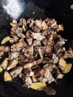【紫蘇燜鴨】超級美味的下飯菜