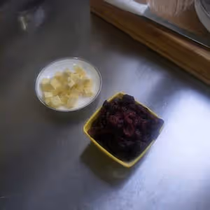 抹茶蔓越莓軟歐包