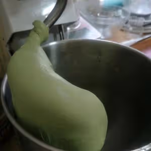 抹茶蔓越莓軟歐包