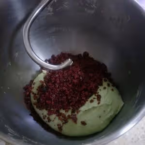 抹茶蔓越莓軟歐包