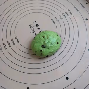 抹茶蔓越莓軟歐包