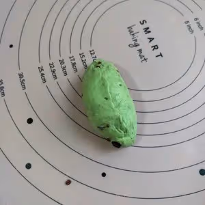 抹茶蔓越莓軟歐包