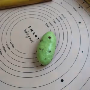 抹茶蔓越莓軟歐包