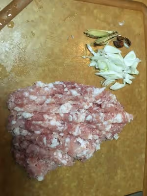 媽媽味道的蘿蔔纓燙麵包子