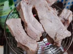 蜜汁烤肋排🍖（煮後再烤版）