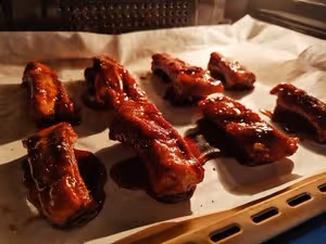 蜜汁烤肋排🍖（煮後再烤版）
