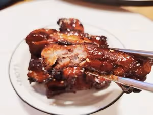 蜜汁烤肋排🍖（煮後再烤版）