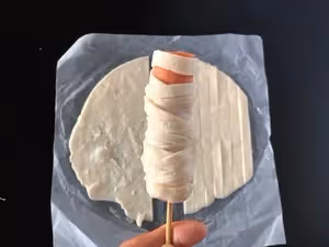 巨簡單的萬聖節搞怪美食，木乃伊香腸酥，圖文詳解保證一次成功