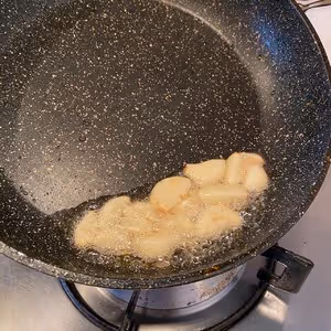 金蒜秋葵爆口蘑
