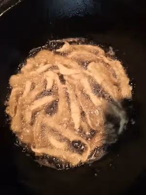 干炸蘑菇（超簡單隔餐不軟趴做法，香酥到沒朋友）