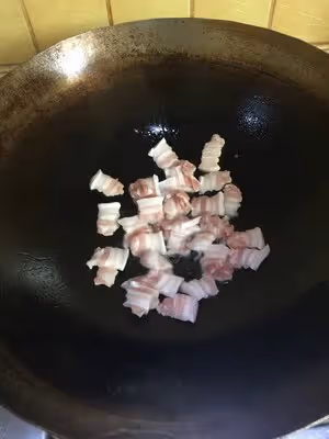 青椒小炒五花肉