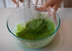 開心果醬古早蛋糕