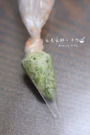 芝士控的最愛🔥香蒜脆腸芝士包