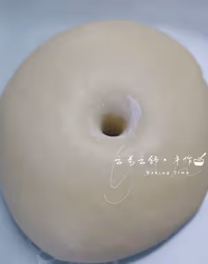芝士控的最愛🔥香蒜脆腸芝士包