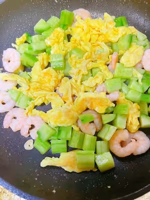 黃瓜蝦仁🍤