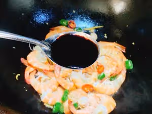 超級過癮❗️家常下飯菜辣炒大蝦🍤
