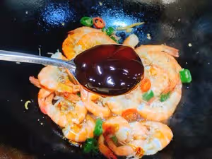 超級過癮❗️家常下飯菜辣炒大蝦🍤