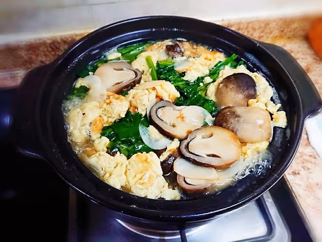 菠菜草菇煎蛋湯*不加味精鮮美雞蛋高湯