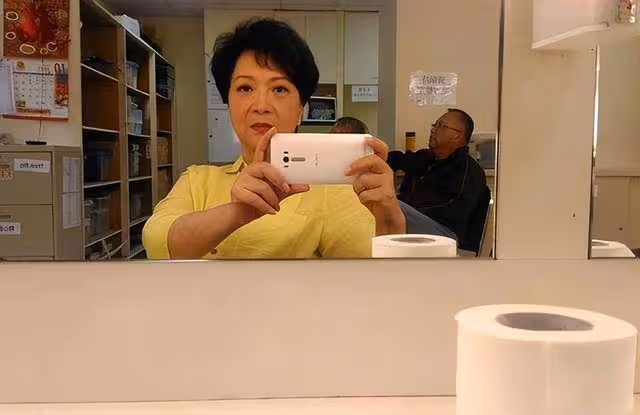 TVB「御用街坊」新劇搶鏡！曾是廣告寵兒，丈夫出軌帶第三者回家