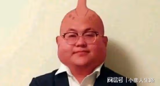 曝網紅孫笑川被抓，嬌妻宣布離婚撇清關係，微博清空粉絲群全解散