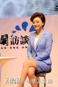 楊瀾，離開央視奔赴愛情，嫁富豪生一子一女，如今家庭幸福事業旺